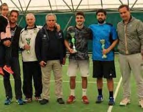 Nella quarta tappa irpina, al Country Sport Avellino (foto 4 la premiazione di gruppo), vittorie di Carlo Airone sull U16 Andrea Sfera (7-6 6-7 7-5) e dell U16 Alessia Marra sull U14 Sara Milanese