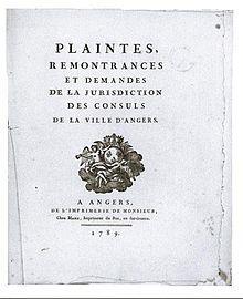 I Cahiers de doléances Durante l assemblea le tre classi sociali (la nobiltà, il clero e la borghesia) presentarono un cahier de doléances, un registro dove erano riportate le proprie lamentele circa