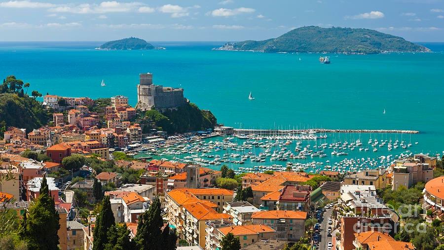 Bocca di Magra in provincia di La Spezia.