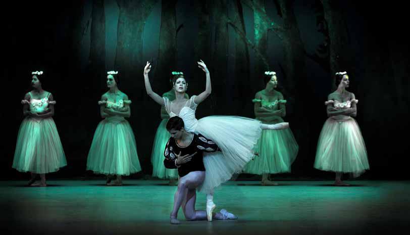 che si fece carico di promuovere il balletto nella capitale di Cuba, proprio in quel contesto debuttò bambina nel 1931 nel gran vals di Bella addormentata.