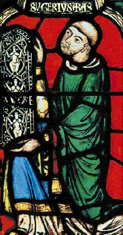 Nel 1140 l'abate Sugerio decide di ricostruire il coro e la facciata dell'abbazia benedettina di Saint Denis.