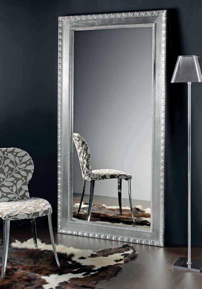 0/528 SPECCHIERA con cornice in legno cm. 12 decorata foglia oro o argento MIRROR wood frame cm.