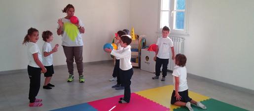 SCUOLE BILINGUE DI MASSA La Scuola d infanzia il Cucciolo è uno struttura in costante evoluzione che si dedica alla cura ed allo sviluppo del bambino.