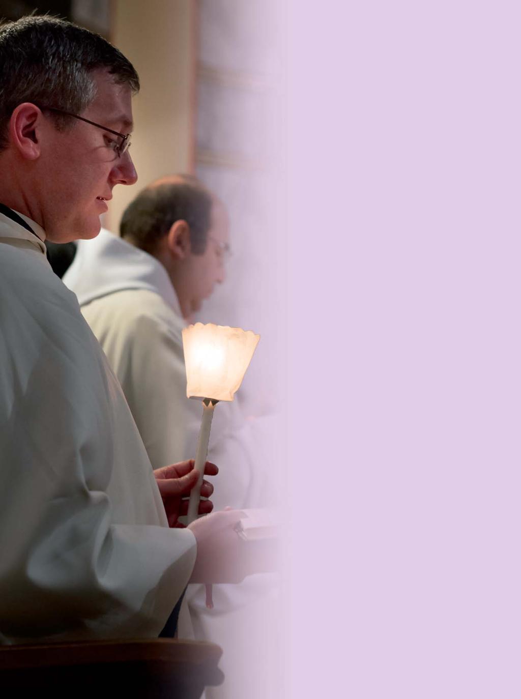 Nell attesa della sua venuta LIBRO DI CANTO AVVENTO 2016 Celebrazione dei Primi Vespri della I domenica di Avvento - a cura di ANTONIO PARISI - «Quando sacerdoti e fedeli insieme si radunano per