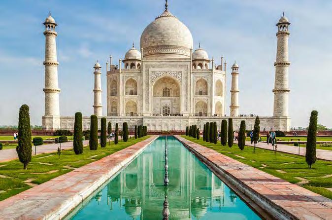 visita del Taj Mahal, sicuramente la tomba più fantastica del mondo, simbolo universale dell'amore e della fedeltà coniugale.