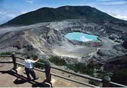 con Terme del Tabacon - Monteverde - Soggiorno Mare a Tamarindo Escursioni e trasporti collettivi 23 dicembre