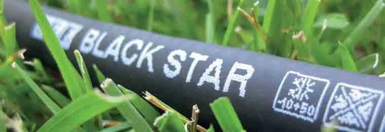 Irrigazione di superficie Tubo Black Star DOP Free 1 3 NO Polyester 2 PVC UV CADMIUM BARIUM-LEAD FREE Cd-Ba-Pd -20 +60 1 2 3 Black star - Il tubo trecciato con copertura in morbida gomma La