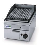 CON LA FUNZIONALITÀ DELLE GRIGLIE GRILLED MEAT, FISH AND VEGETABLES MAINTAIN ALL THEIR AROMA AND FLAVOUR USING THE GRILLS GRIGLIE A PIETRA LAVICA ED ELETTRICHE GAS LAVA STONE AND ELECTRIC GRILLS