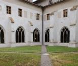 Apertura straordinaria del chiostro dei Domenicani L Azienda di Soggiorno di Bolzano assieme al Conservatorio e al parroco dei Domenicani apre in via straordinaria il chiostro dei Domenicani.