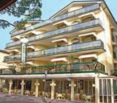 cod. 13 Hotel TORINO Recentemente ristrutturato e situato nel cuore di Lido di Jesolo, a 30 mt.