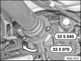 <!---->Smontaggio e rimontaggio completo dell'albero di trasmissione (inserito) https://webista.bmw.com/webista/show?