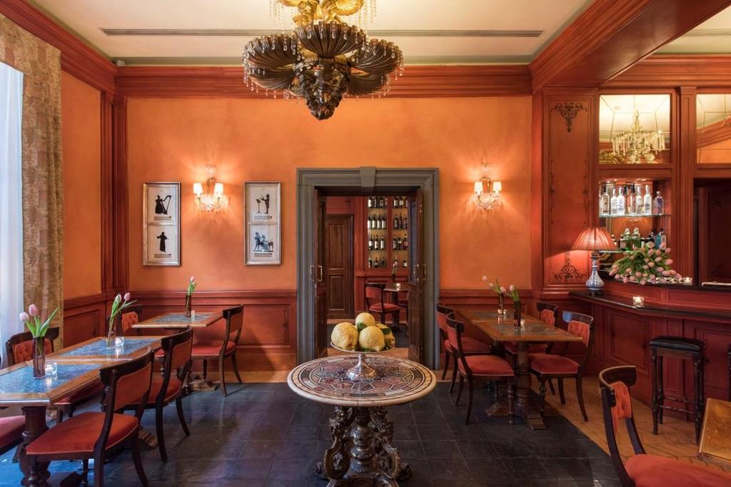 RESTAURANT & BAR L Hostaria Bibendum, con la sua elegante sala interna e il dehors affacciato su piazza Strozzi, è il luogo ideale per una ricercata esperienza gastronomica.