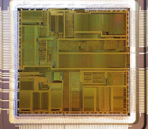 Amd, il maggiore dei produttori secondari (erano comunque presenti con buone quantità anche Cyrix e Texas Instruments), costruì su disegno Intel moltissime Cpu dell epoca, dalle Am286 (il 286 di Amd)