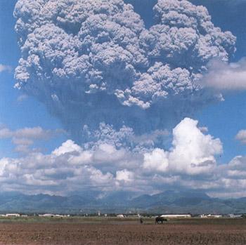 Le eruzioni che segnano a riapertura del condotto dopo periodi di