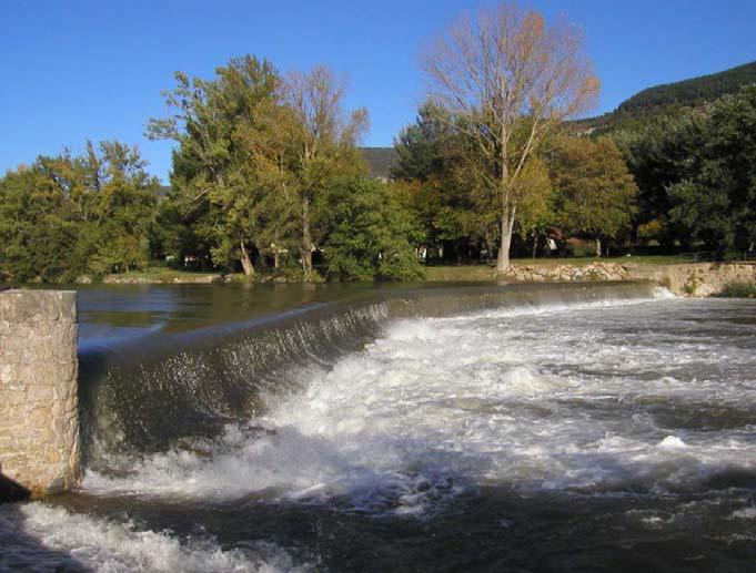 Prerogative degli impianti a basso salto Impianti su zone pianeggianti Impianti ad acqua