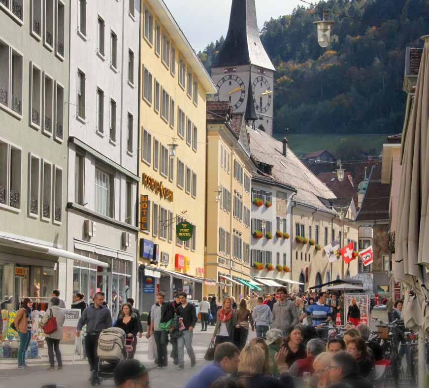 Imposte Via dello shopping a Coira Il sistema fiscale federalista della Svizzera è un modello di successo: le imposte vengono stabilite e riscosse da Confederazione, Cantoni e comuni.