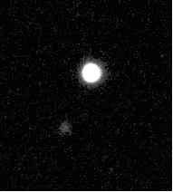 Nella figura seguente si vede la doppia insieme ad una stella luminosa vicina, di magnitudine 10,13. GMC 2 Ancora nella Vergine (Micello, G.