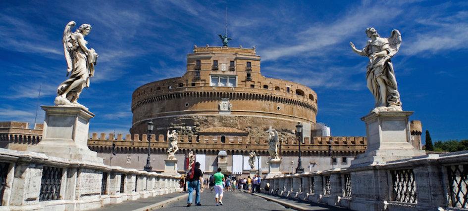 Se è certamente vero che molti di voi hanno visitato Roma una o anche più volte, è altrettanto vero che la città capitolina possiede un tale patrimonio di beni artistici che vale sempre la pena