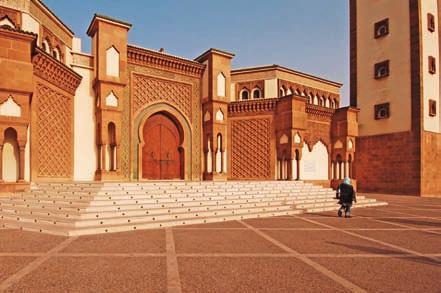 Escursioni facoltative Marrakech - Agadir Per arricchire i soggiorni a Marrakech e Agadir, Best Tours propone una serie di escursioni che permettono di scoprire angoli incantevoli e ancora poco