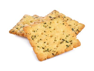 CRACKERS / SCHIACCIATINE Ingredienti MIX SFIZIOSO Acqua Olio d oliva MAESTRO Lievito 1000 g 600 g 40 g Procedimento Impastare tutti gli ingredienti, aggiungendo l acqua poco per volta, fino ad