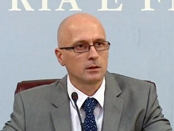 NOTIZIE ECONOMICHE IL VICE MINISTRO LUÇI AL SUMMIT DI MONTENEGRO: LA SFIDA RIMANE LA CRESCITA ECONOMICA Le riforme intraprese dal governo hanno reso p o s s i b i l e i l consolidamento fiscale e la