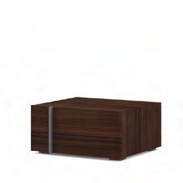 Linea nightstand with 3 drawers: size mm W. 500 D. 456 H. 680. Cassettiera Linea: scocca dim. mm L. 1000 P. 456 H. 680. Linea hest of drawers: size mm W.