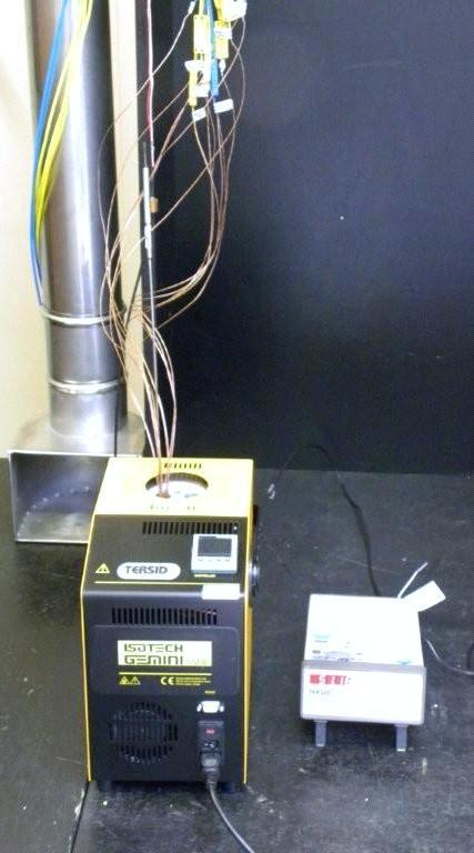 I sensori di temperatura (termocoppie e termoresistenze), i convertitori di potenza elettrica, di tensione, di corrente e gli acquisitori dati vengono verificati all interno del laboratorio, in base