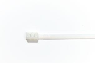 Fascette in plastica speciali Ty-Fast fascette a doppia testa - La doppia testa permette il cablaggio in parallelo di due diversi fasci di cavi con una singola fascetta.
