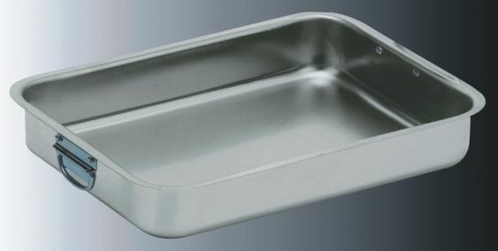 : 110378 TEGLIA INOX AD ANGOLI RETTI Dimensioni (cm.): 35x25xh. 9 Cod.: 110379 Dimensioni (cm.): 45x30xh.