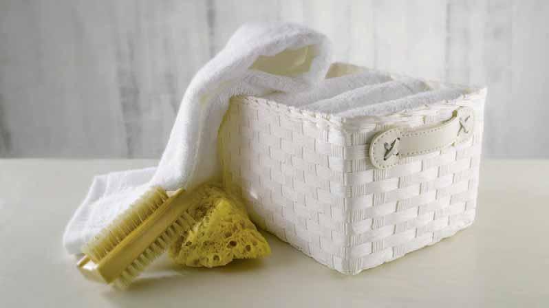 A precious collection of the most soft cotton terry towels, bathrobes, slippers and accessories for the body care, ideal for the SPA world