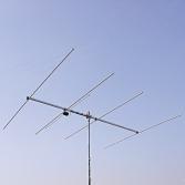 realizzano modelli per altri canali VHF DX7 Antenne VHF di canale SERIE T DIGIT Queste antenne sono particolarmente robuste. La culla ha una sezione di Ø 20 mm. Gli elementi sono di Ø 12 mm.