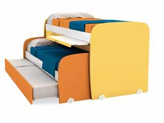 80/90 Castelli bassi Mid-sleepers Movida Divano con ruote e cassettoni Sofa bed on castors with 2 drawers CLT 5704 Castello basso con 2 scrittoi estraibili e 2 cassetti Mid-sleeper with 2 pull-out