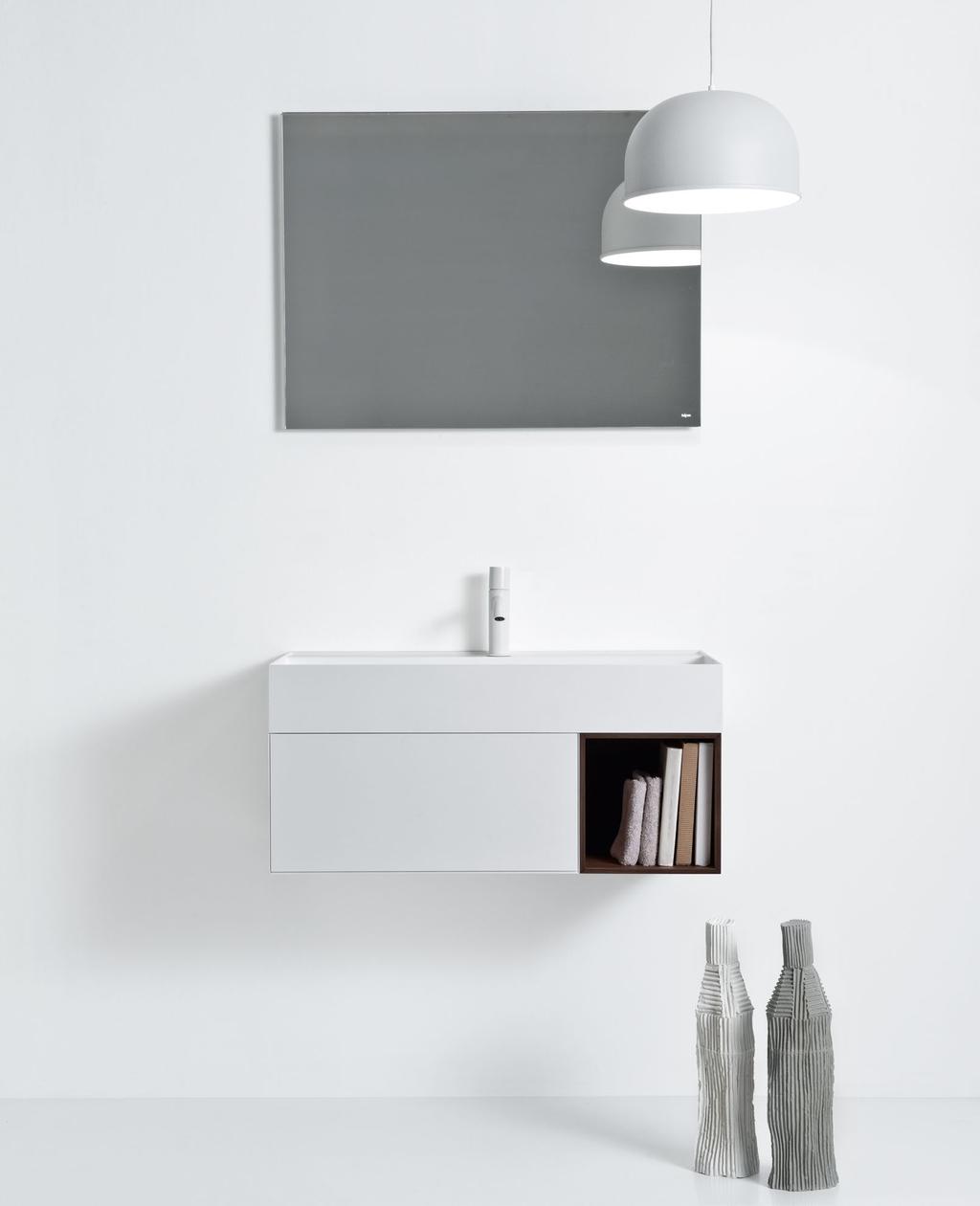 Lavabo rettangolare su cassetto con apertura push finitura bianco opaco e vano a giorno. Dimensioni in foto: mobile cm 80 x 45 x h 25. Lavabo cm 80 x 45 x h 12.