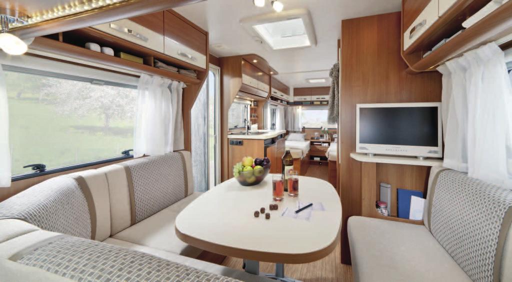 Per rilassarvi completamente: i caravan arado Vi offrono tanto comfort e spazio. Per una vacanza in due o con tutta la famiglia.