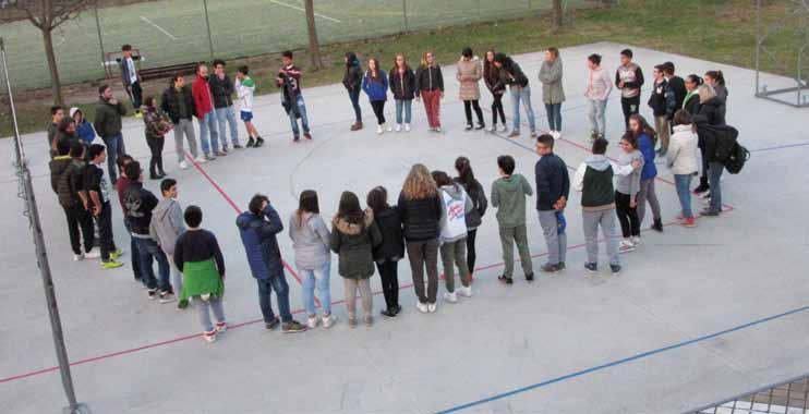 Centro di Aggregazione L Oratorio Il Centro di Aggregazione L Oratorio accoglie ragazzi da 11 a 17 anni.