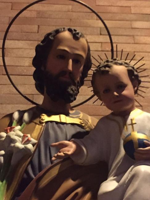 Il rosario dei sette dolori e gioie di san Giuseppe è composto da sette misteri nei quali si contemplano i sette dolori e le sette gioie che San Giuseppe ebbe nel mondo.