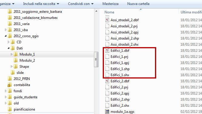 IL FORMATO SHAPE (SHP) SHP -> Descrizione della geometria di ogni singola feature - indispensabile SHX -> File indice, indispensabile DBF -> Tabella