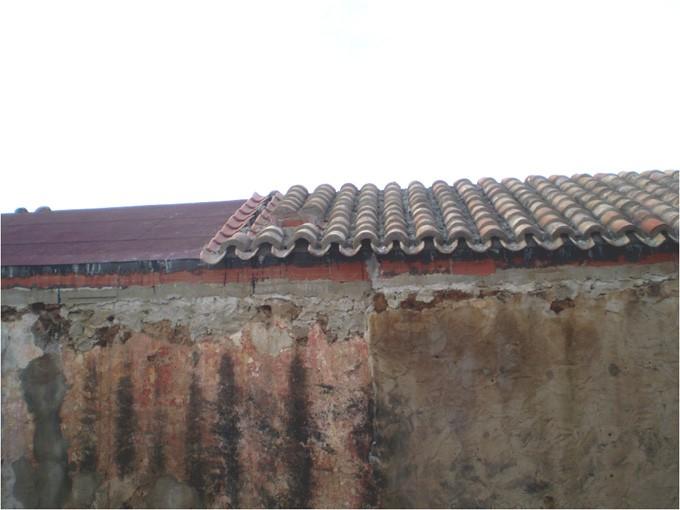 L aumento di spessore del tetto determina il suo innalzamento.