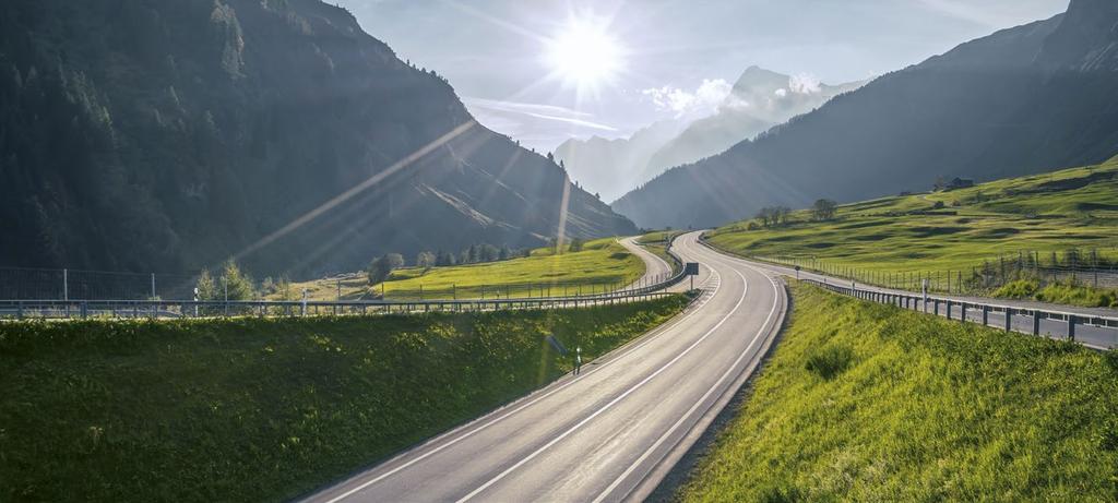 EMOZIONI SENZA SOSTA Nella progettazione di ogni moto, Ducati si pone costantemente l obiettivo di garantirne la massima affidabilità e di ridurne i costi di manutenzione.