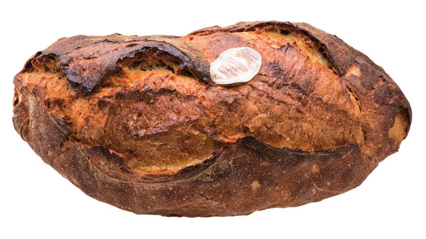 Due sono le forme tradizionali riconosciute nel disciplinare di produzione il pane accavallato (ù skuanète), dalla foggia alta, accavallata, senza baciature sui fianchi, e a cappello di prete