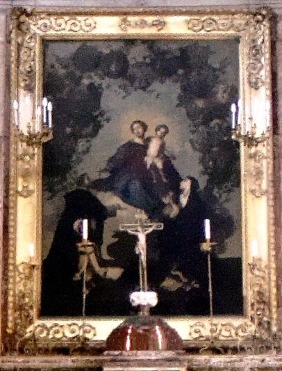 25. A destra di detto altar maggiore siegue l altare di Santa Maria del Soccorso, titolare della Chiesa e tutta adornata di marmi.