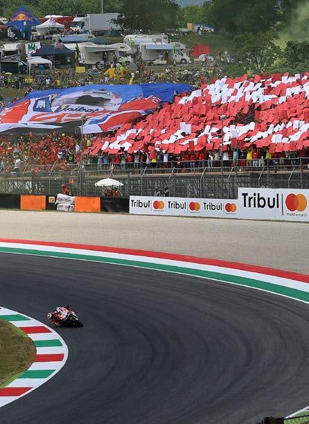 L avamposto della felicità lungo la via Bolognese. Se arrivate in moto, godetevi ogni curva. Se siete in macchina anche e lasciatevi conquistare dai mille tipi di verde delle colline intorno.