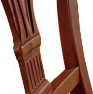 LISA LISA è una sedia dalle linee chiaramente classiche, dove la lavorazione del giglio intagliato dello schienale costituisce sua principale caratteristica e valore.