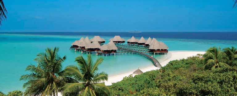 MALDIVE - ATOLLO DI BAA Coco Palm Dhuni Kolhu Deluxe Villa ATOLLO DI MALÈ NORD Semplice e accogliente come lo spirito maldiviano Avvolto da un atmosfera semplice ed essenziale, capace di fare sentire