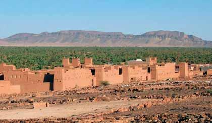 confondono e a cui fa da sfondo una natura di straordinaria bellezza. 1 giorno ITALIA / MARRAKECH / OUARZAZATE Partenza con voli di linea per Marrakech.