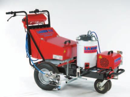 Traccialinee Airless con motore a batteria Utilizzare vernice filtrata specifica per applicazioni Airless K2 SEMOVENTE LINER STRIPER Airless Rif. 4200 10.