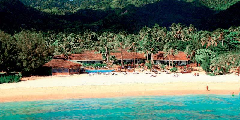 Little Polynesian Intimo e delizioso boutique hotel, dedicato a chi desidera trascorrere giornate avvolte da un atmosfera di tranquillità paradisiaca, dove l unico rumore è il dolce frangersi delle