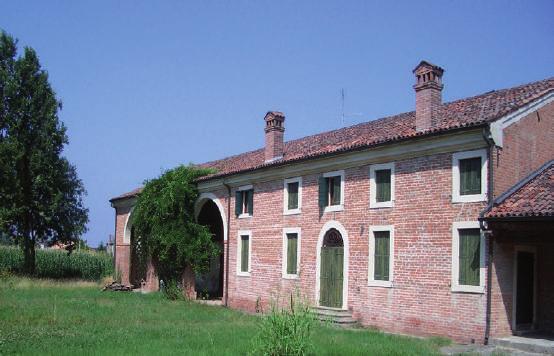 BONAVIGO CASALE DI SCODOSIA ENERGETICA D In località Pilastro recente (2005) casa a schiera di testa composta