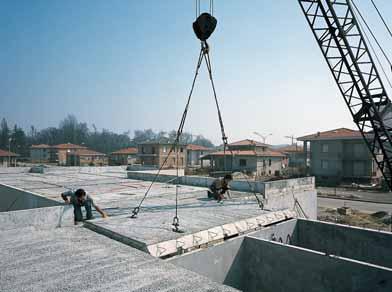 - TV) Al termine della campagna prove, svoltasi presso i Laboratori ENCO, sui calcestruzzi strutturali leggeri con Leca Strutturale particolarmente positivi (e per un certo verso sorprendenti in