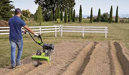 alla fresa di affondare eccessivamente nel terreno.